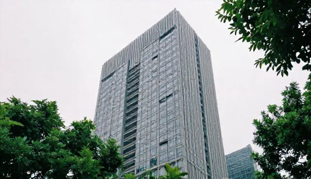 电商销售服务中仓储配送两种做法的比较与取舍